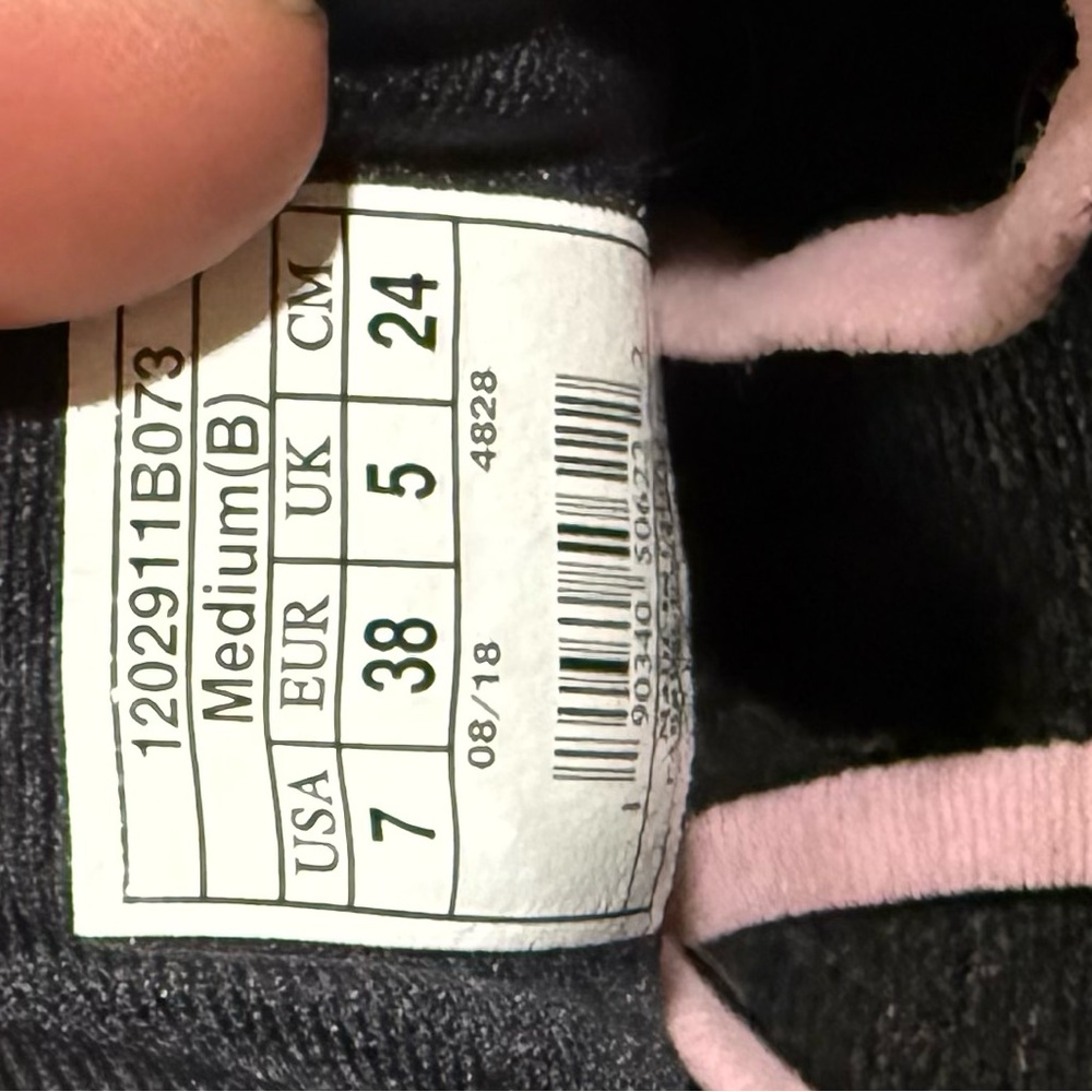 Brooks Women's Black and Pink Running Shoes size 7 - Picture 7 of 8